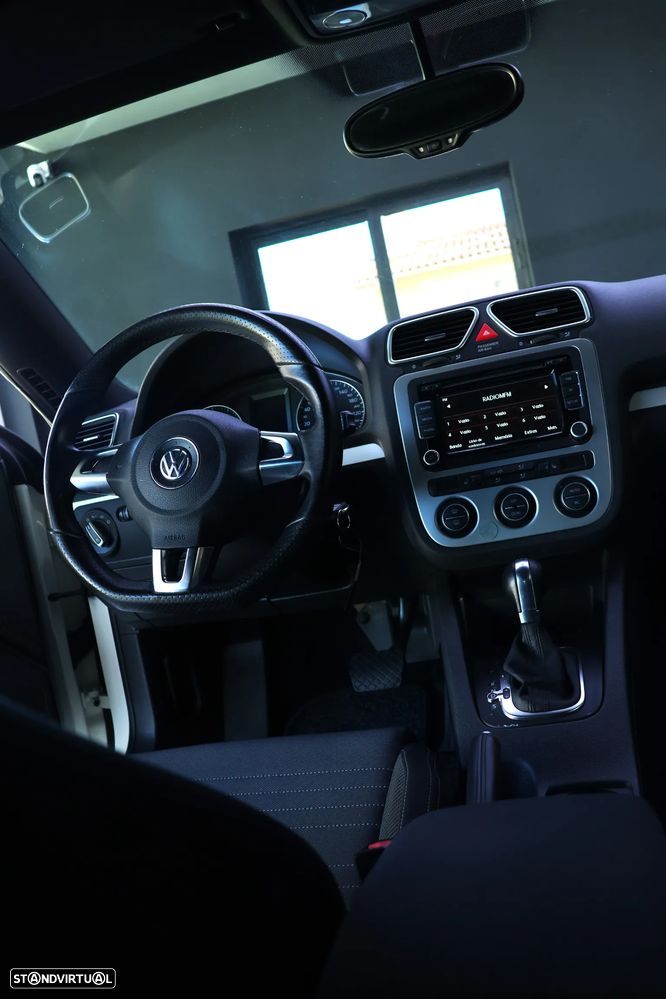 VW Scirocco 2.0 TSI Sport DSG - 13