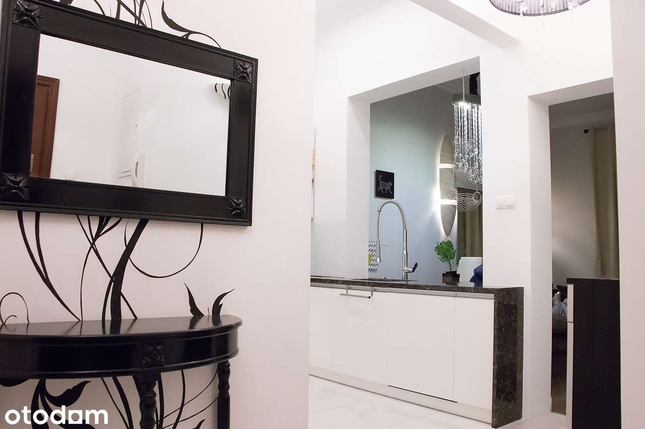 Spokojny Apartament w Centrum Miasta