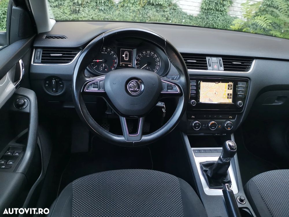 Skoda Octavia 1.6 TDI Active - 4