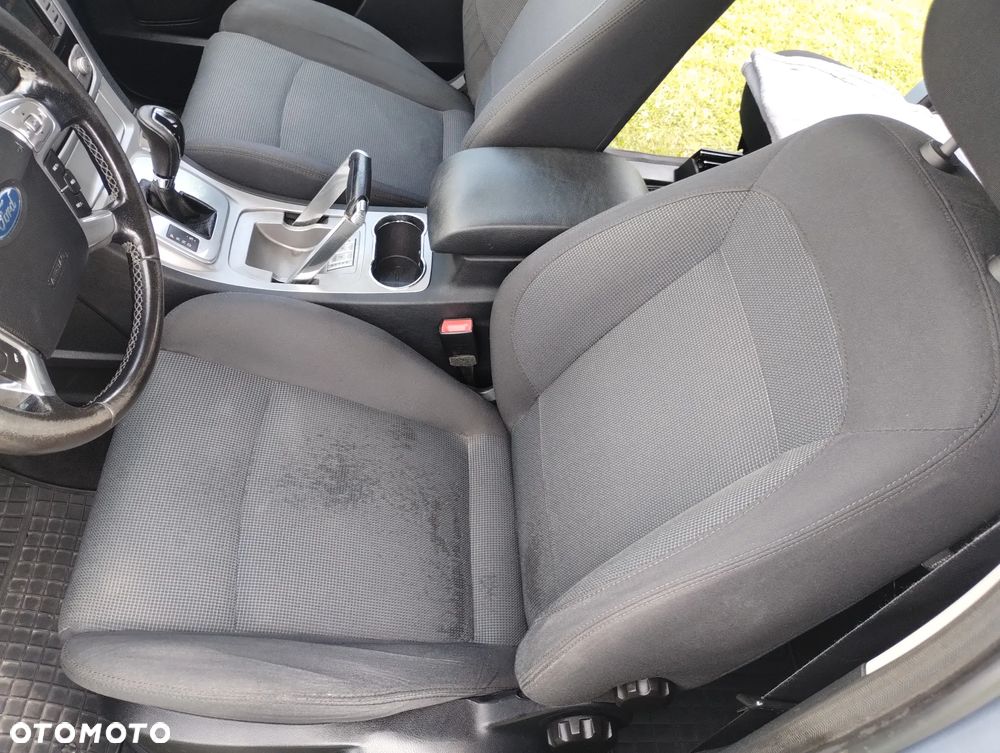 Ford S-Max 2.0 TDCi Titanium - 22