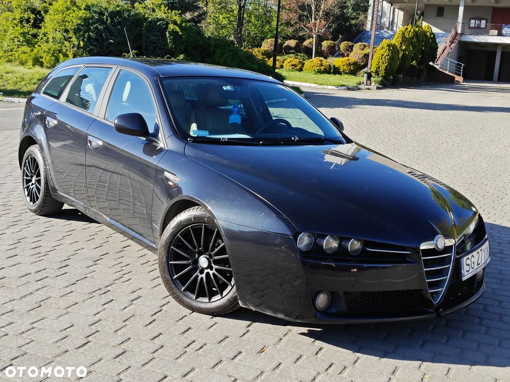 Alfa Romeo 159 1.9 JTDM 8V DPF Distinctive - 1
