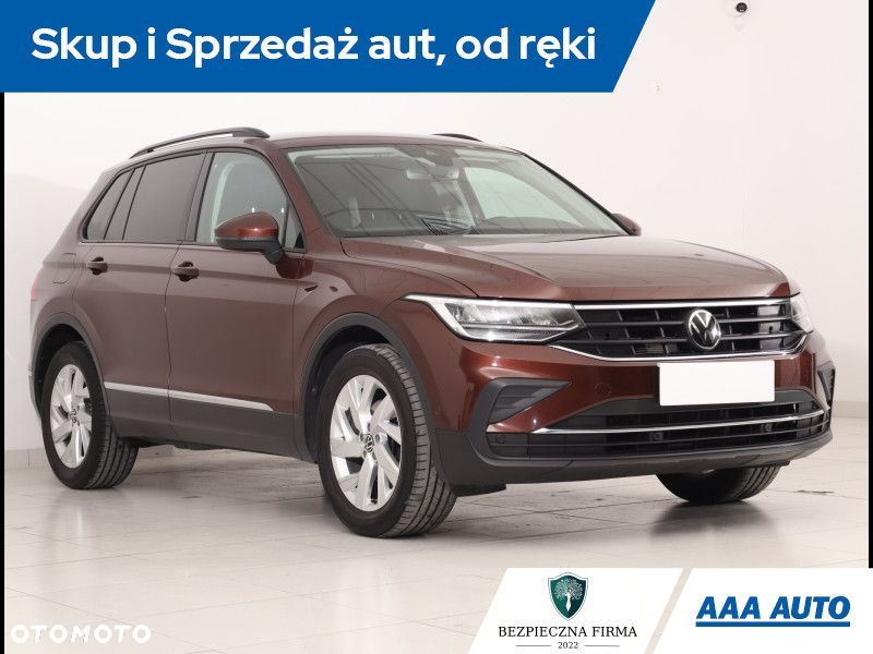 Volkswagen Tiguan - 2