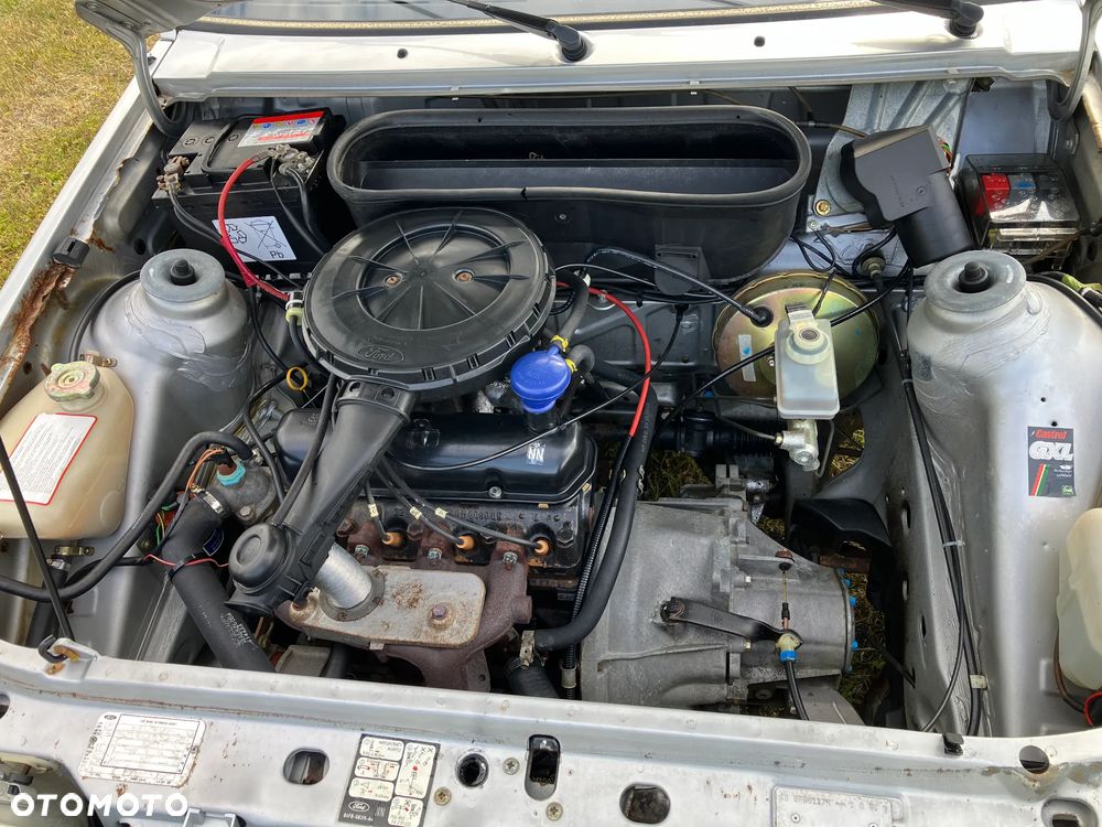 Ford Escort 1.1 L - 11