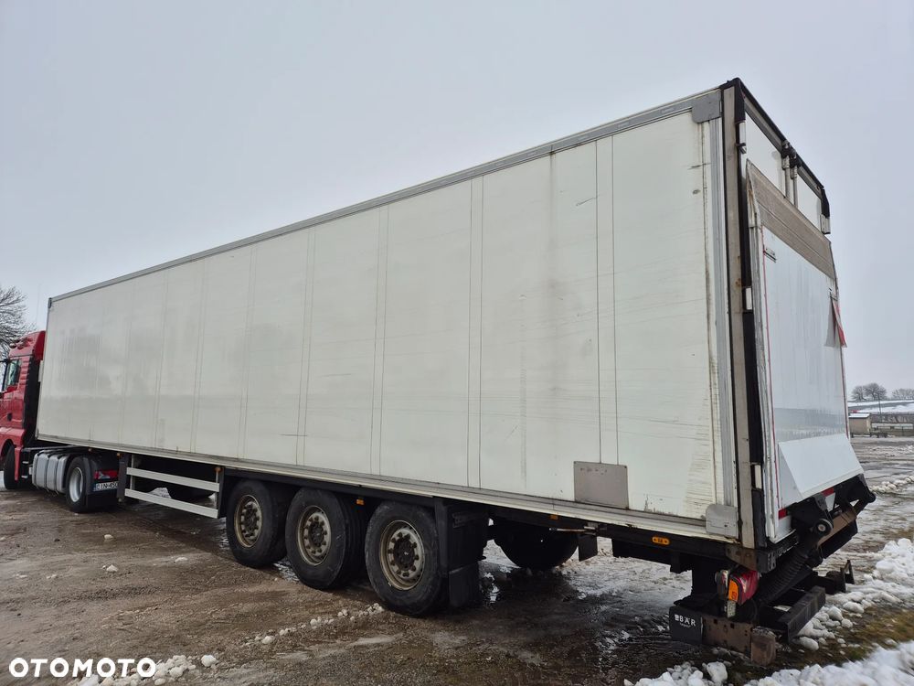 Schmitz Cargobull CARRIER MAXIMA 1300 / WINDA / DOPPEL STOCK / ŚCIANA GRODZIOWA / BELKI / PODNOSZONA OŚ / z Niemiec / TOP STAN 2011/ CARRIER CHŁODNIA CHLODNIA LODÓWKA PODWÓJNY ZAŁADUNEK PIĘTROWA - 19