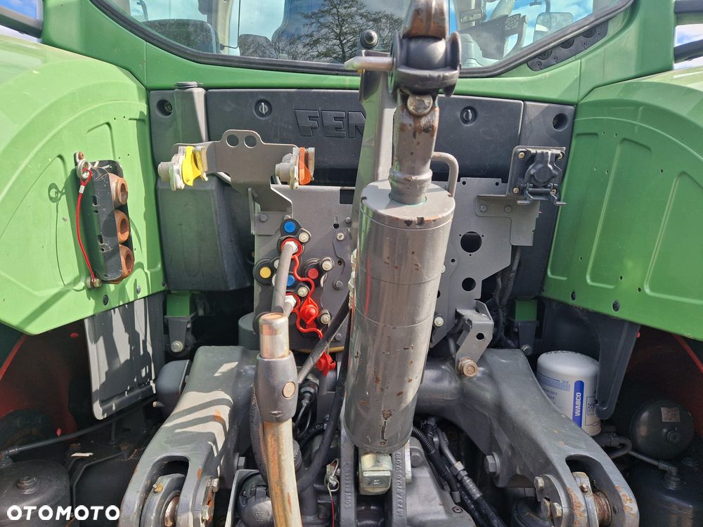 Fendt 718 VARIO TMS PROFI PNEUMATYKA - 18