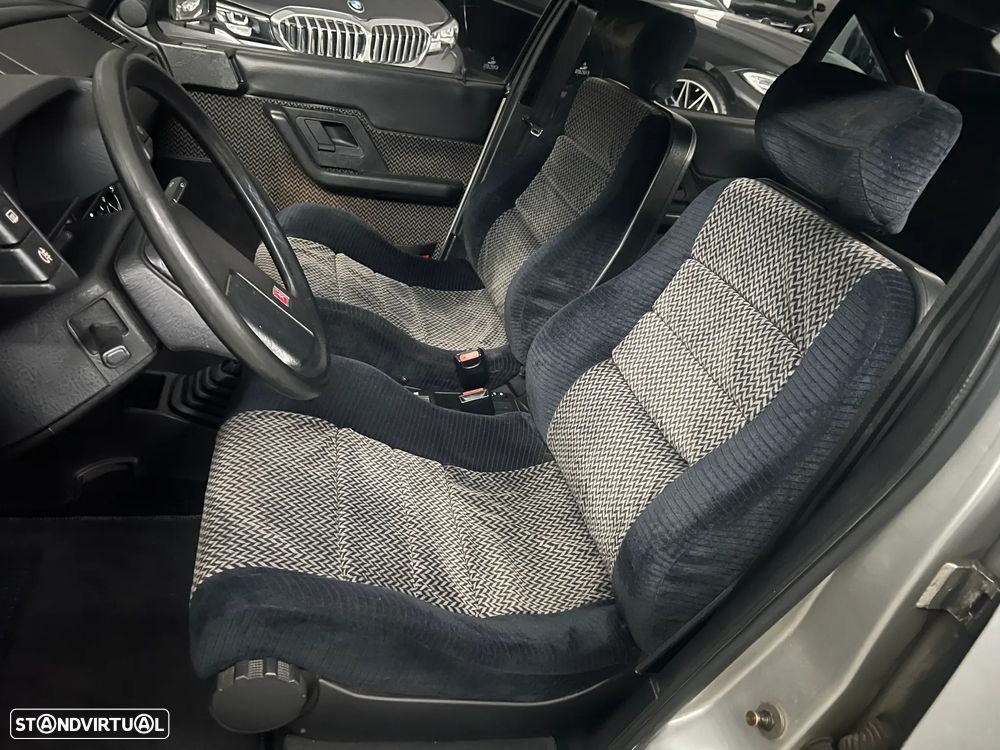 Citroën BX 19 GTI - 12