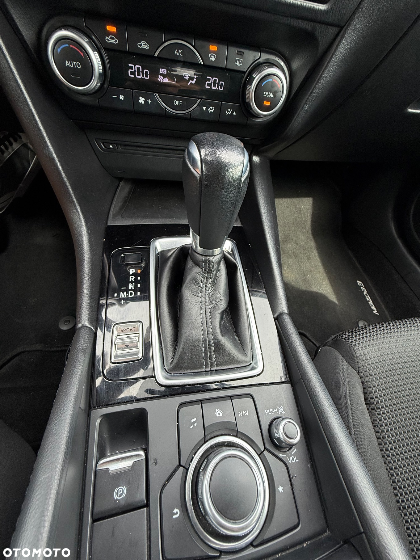 Mazda 3 2.0 Skypassion - 14