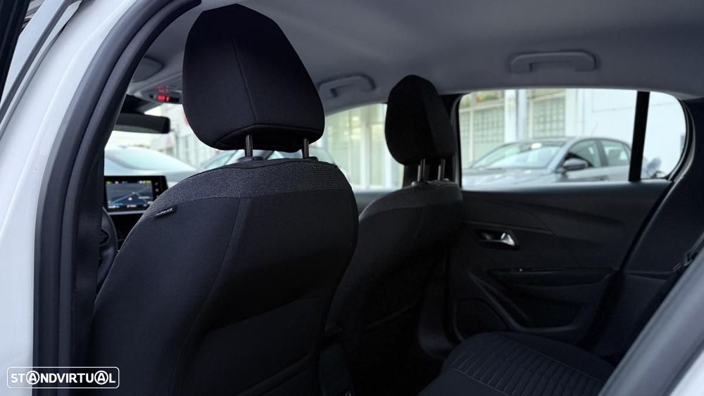 Peugeot e-208 50 kWh Active Pack - 27