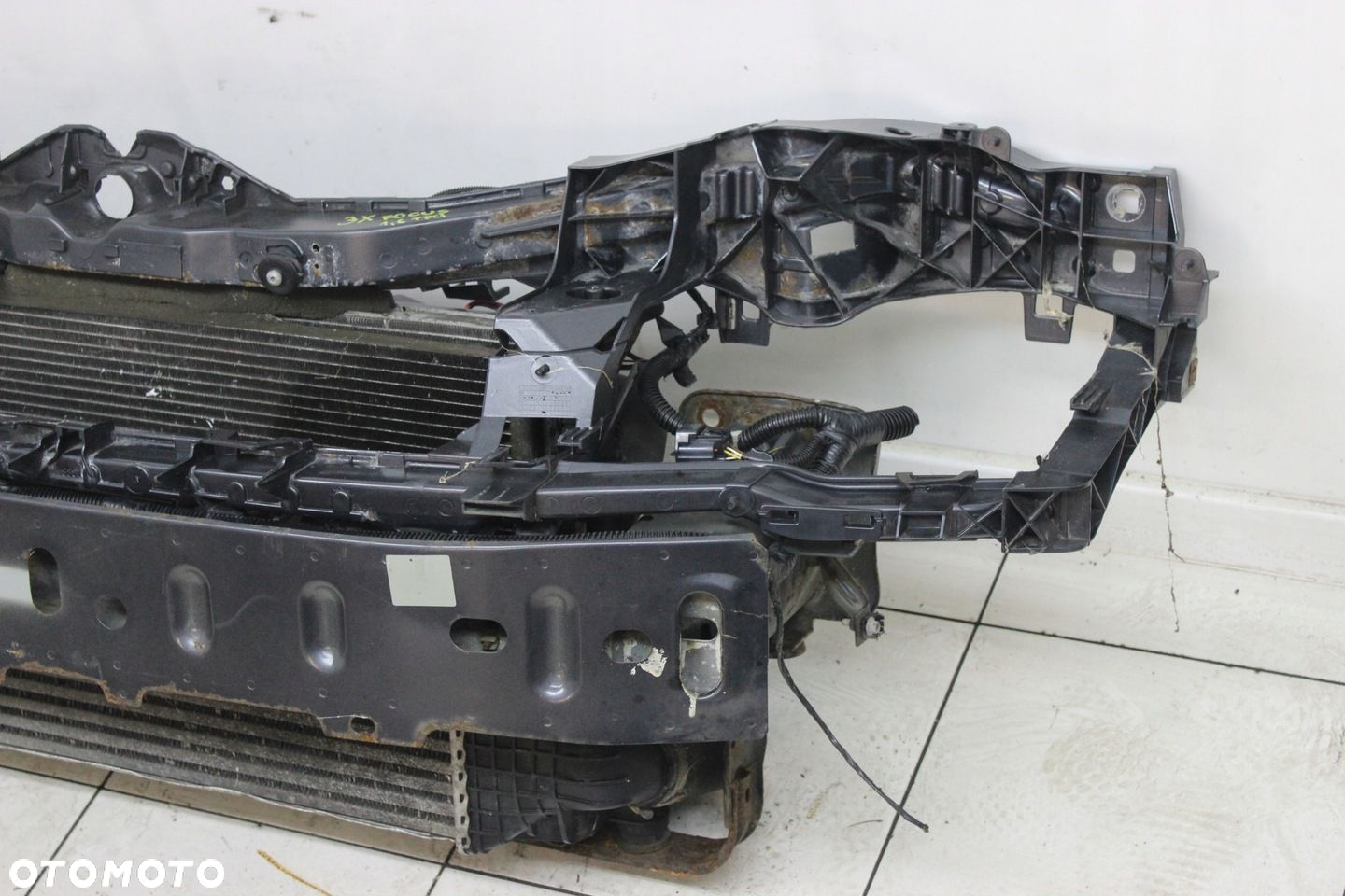 PAS PRZEDNI WZMOCNIENIE CHŁODNICE BELKA FORD FOCUS MK2 2007R- 1.6 TDCI - 10