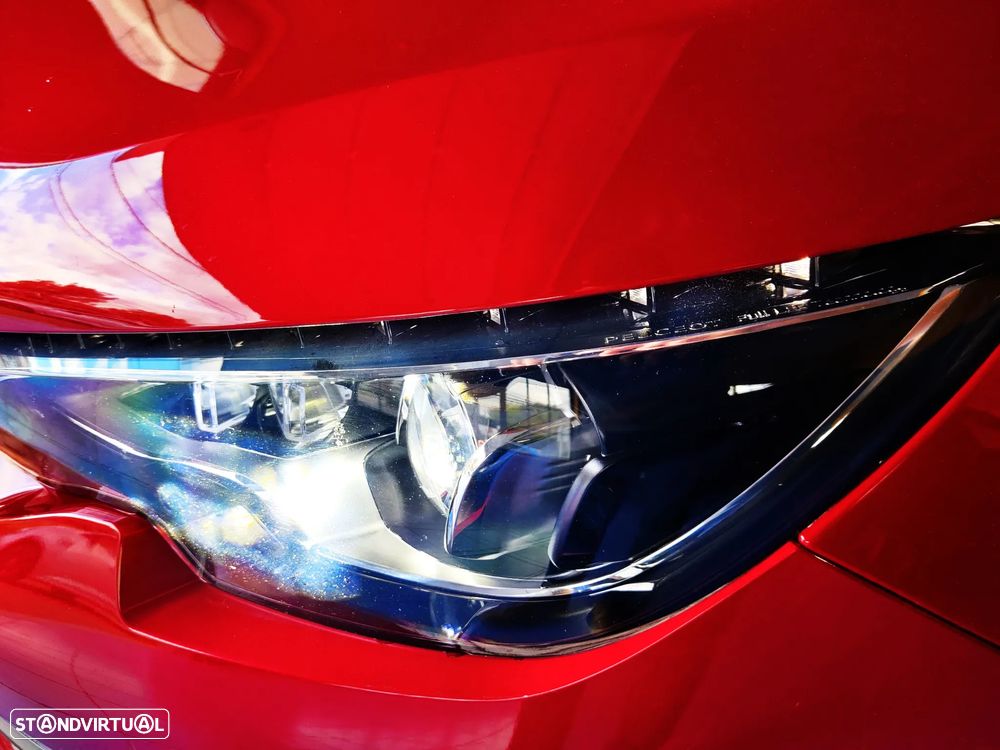 Peugeot 308 1.2 PureTech GT Line EAT6 - 33