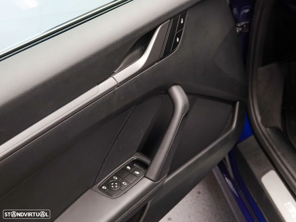 Porsche 911 (992) Carrera PDK - 24