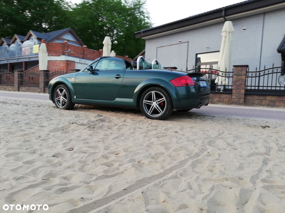 Audi TT Coupé 1.8T Quattro - 8