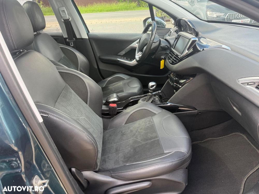 Peugeot 2008 - 9