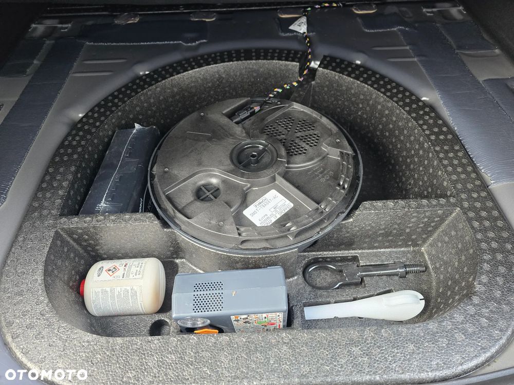 Ford Focus 2.0 EcoBoost ST mit Leder-Sport-Paket - 29