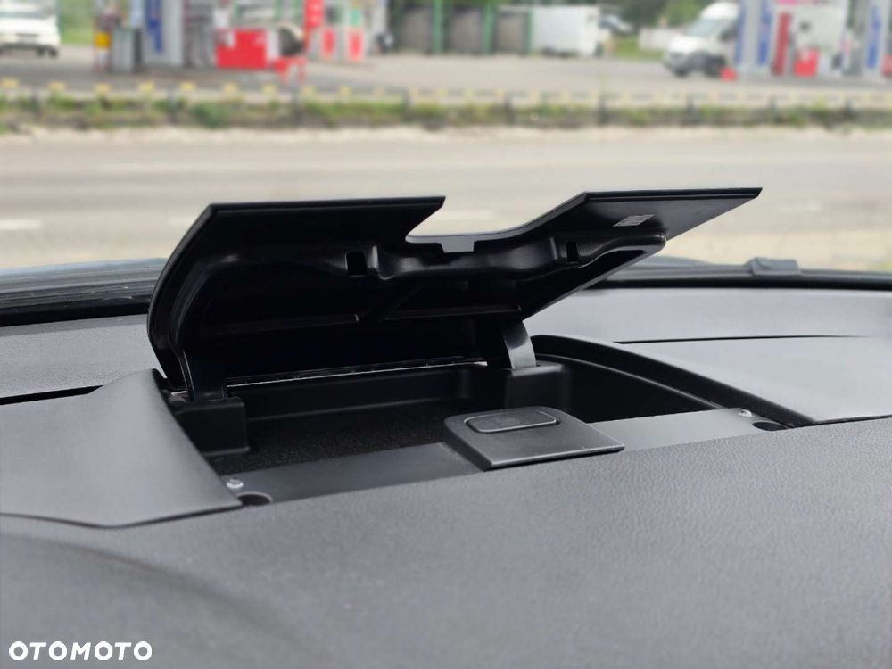 Ford C-MAX - 35