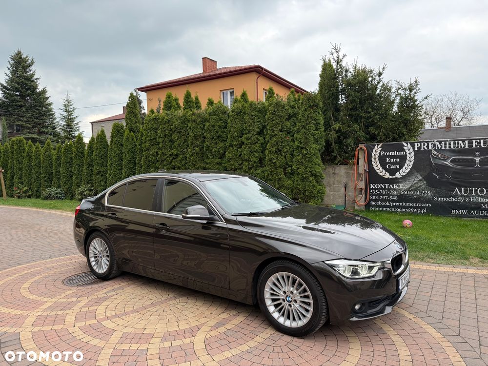 BMW Seria 3 320d Efficient Dynamic Edition Blue Performan Luxury Line - 3