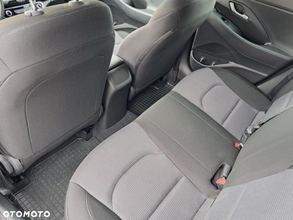 Hyundai i30 - 16