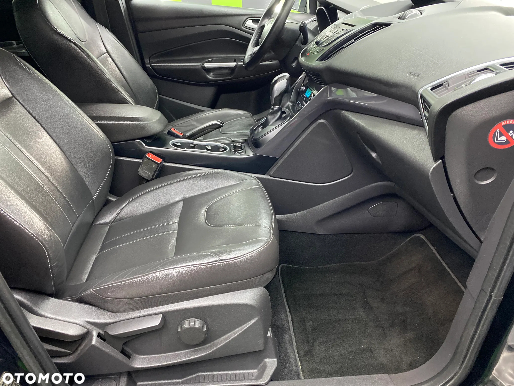 Ford Kuga 2.0 TDCi 4WD Titanium Plus - 17