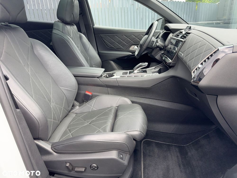DS Automobiles DS 7 Crossback 1.6 E-Tense 4x4 Rivoli - 12