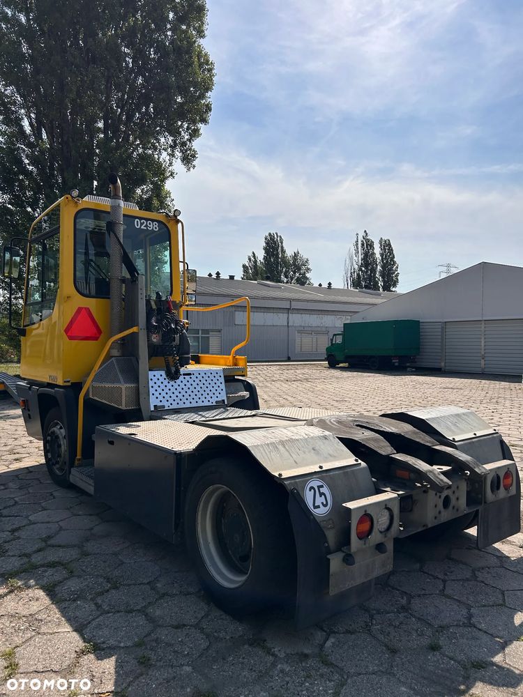 Terberg YT223 - 5