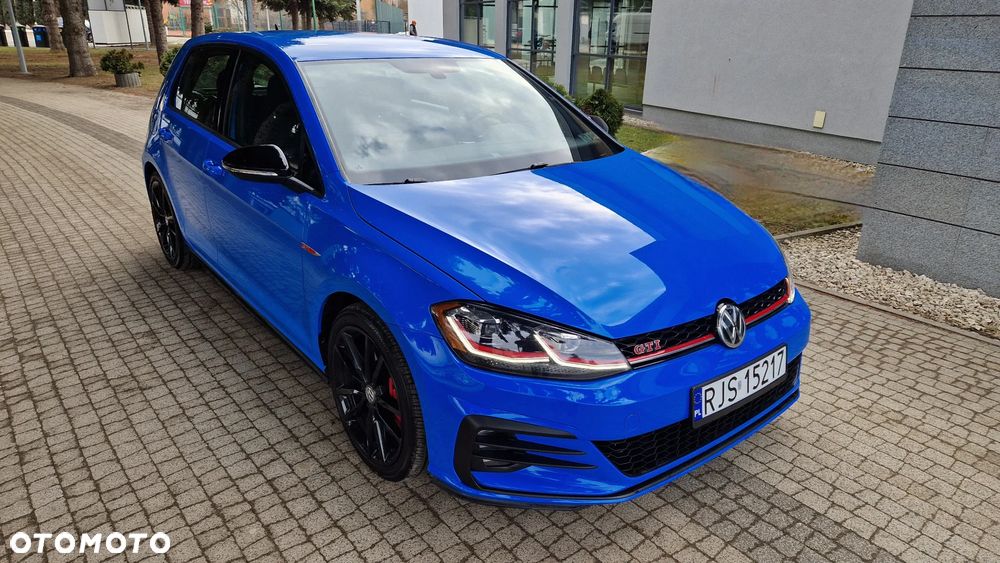 Volkswagen Golf - 7