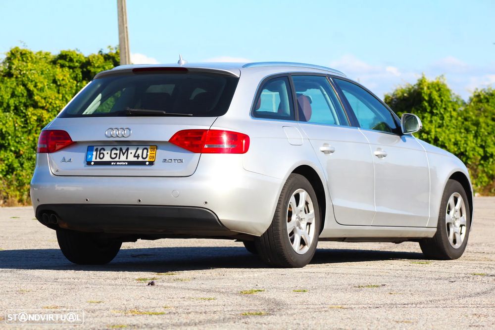 Audi A4 Avant 2.0 TDI exclusive - 11