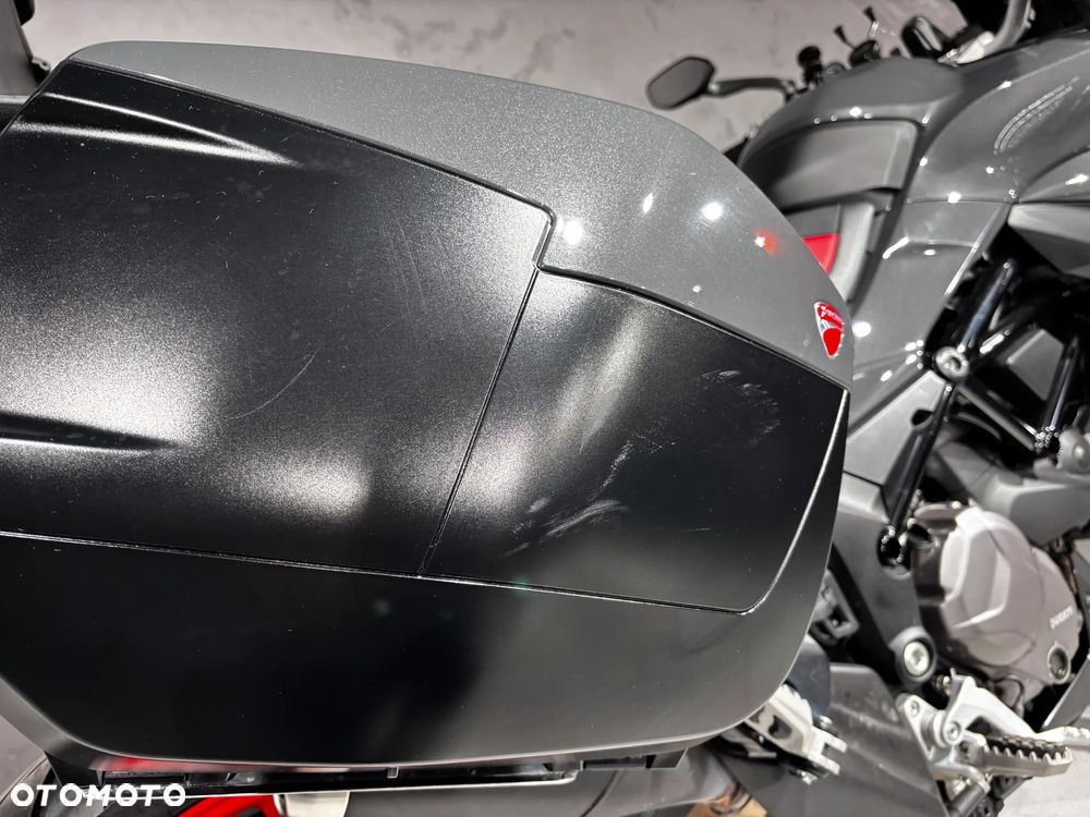 Ducati Multistrada - 10