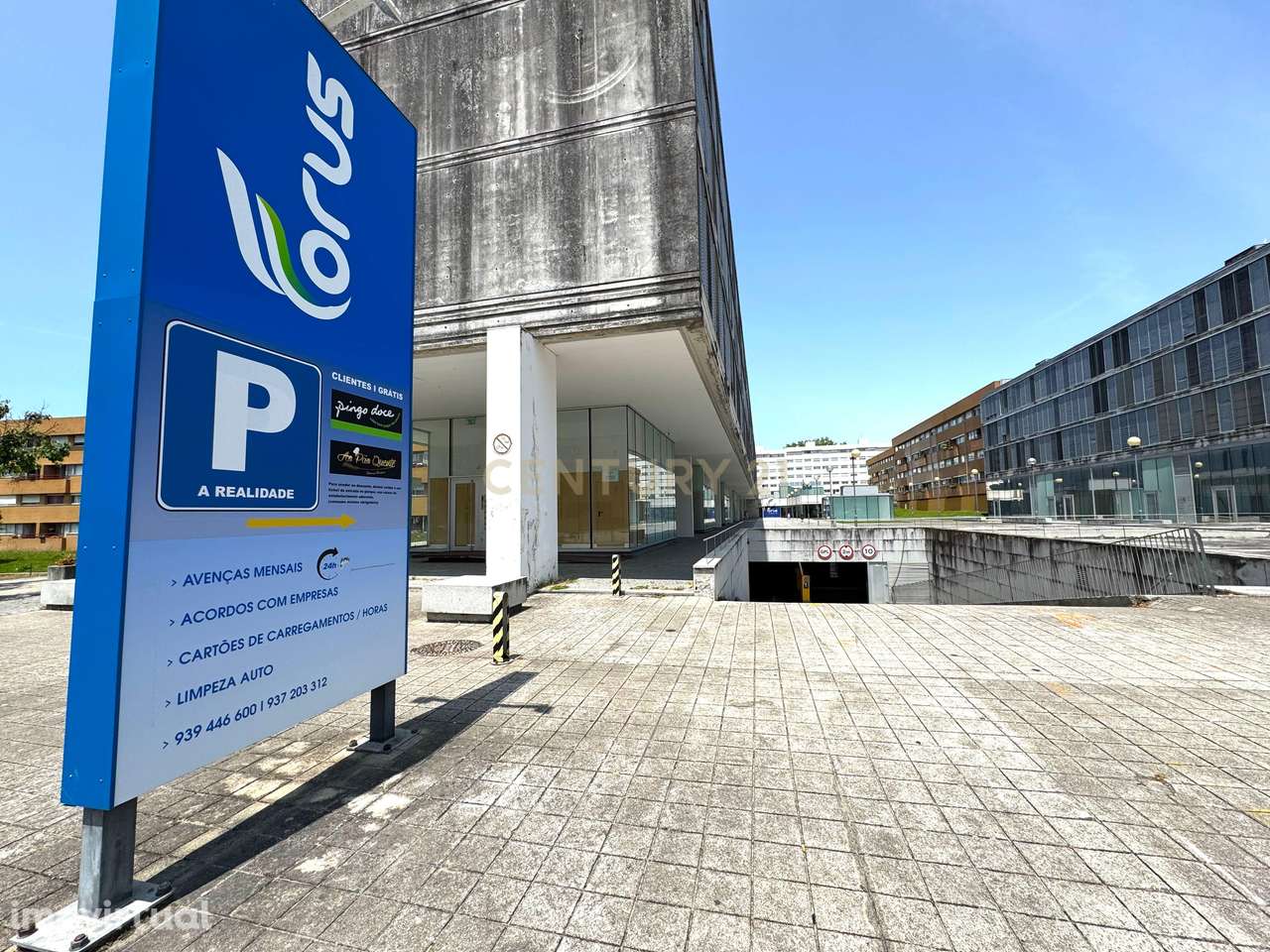 Parque de estacionamento com 108 lugares em São Mamede de Infesta, Mat - Grande imagem: 2/12