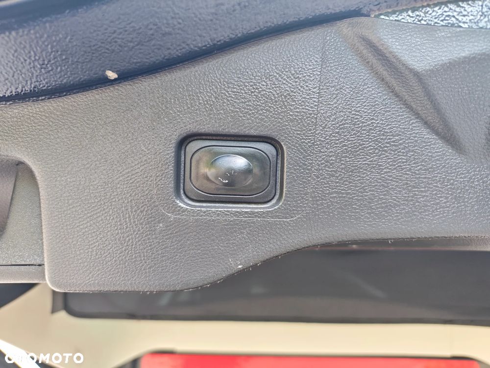 Ford Mondeo 2.0 TDCi PowerShift-Aut Allrad ST-Line - 23