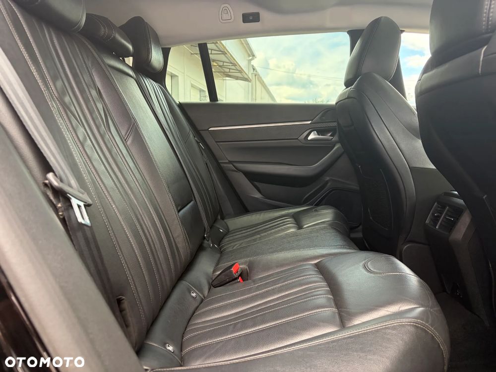 Peugeot 508 BlueHDi 130 EAT8 Allure - 25