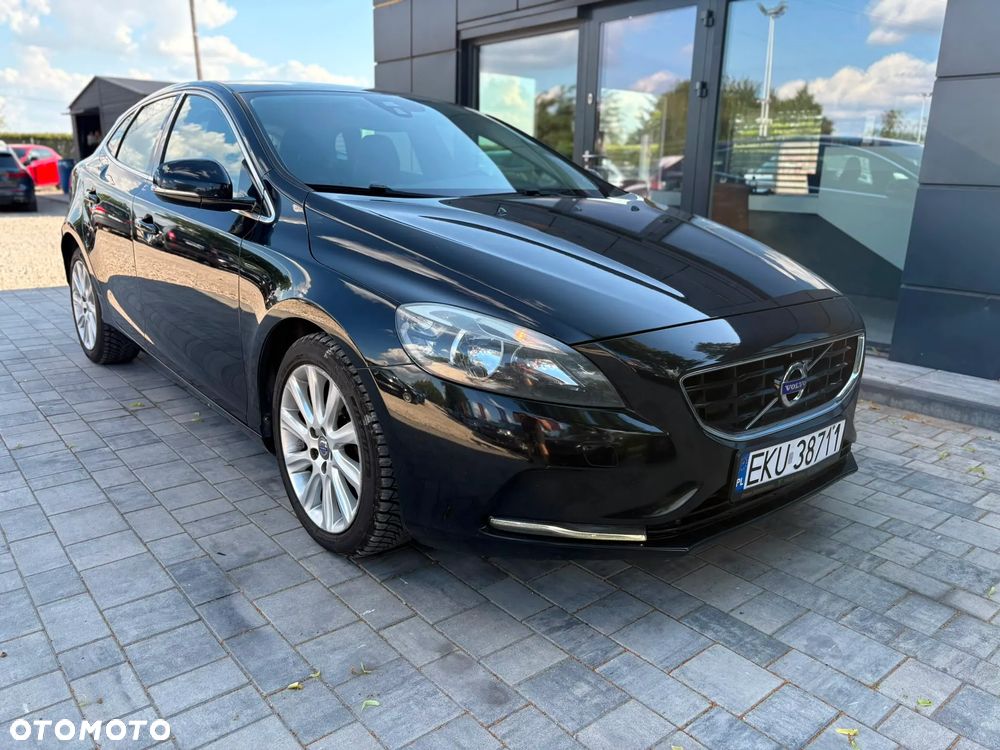 Volvo V40 D2 - 1