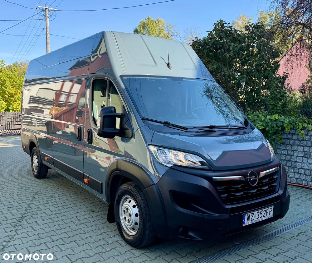 Opel Movano