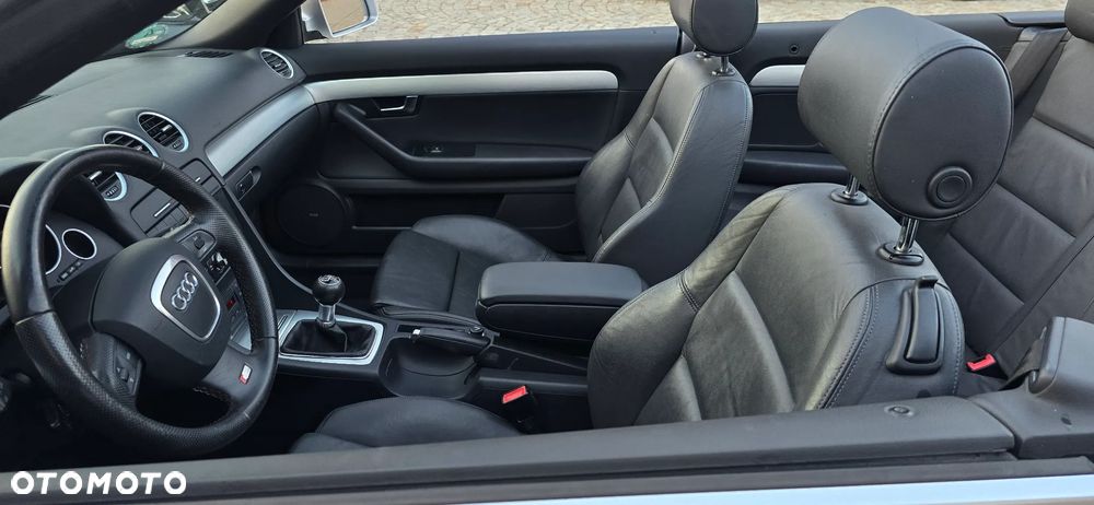 Audi A4 Cabrio - 15