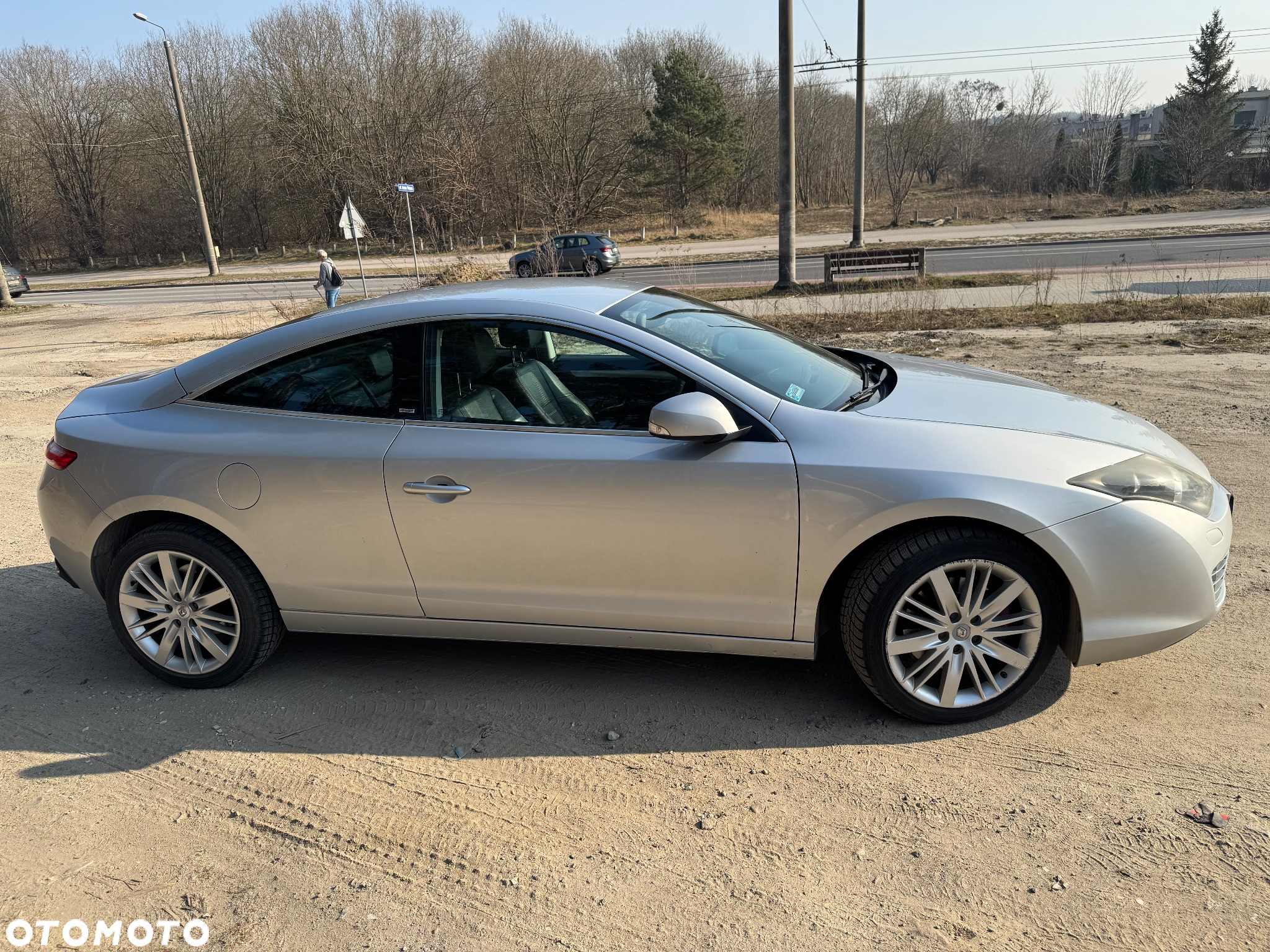 Renault Laguna Coupe 2.0 dCi FAP Dynamique - 10