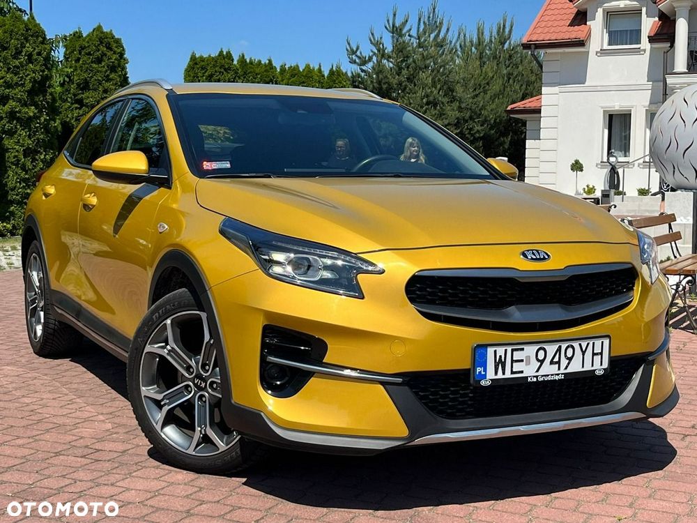 Kia XCeed - 30
