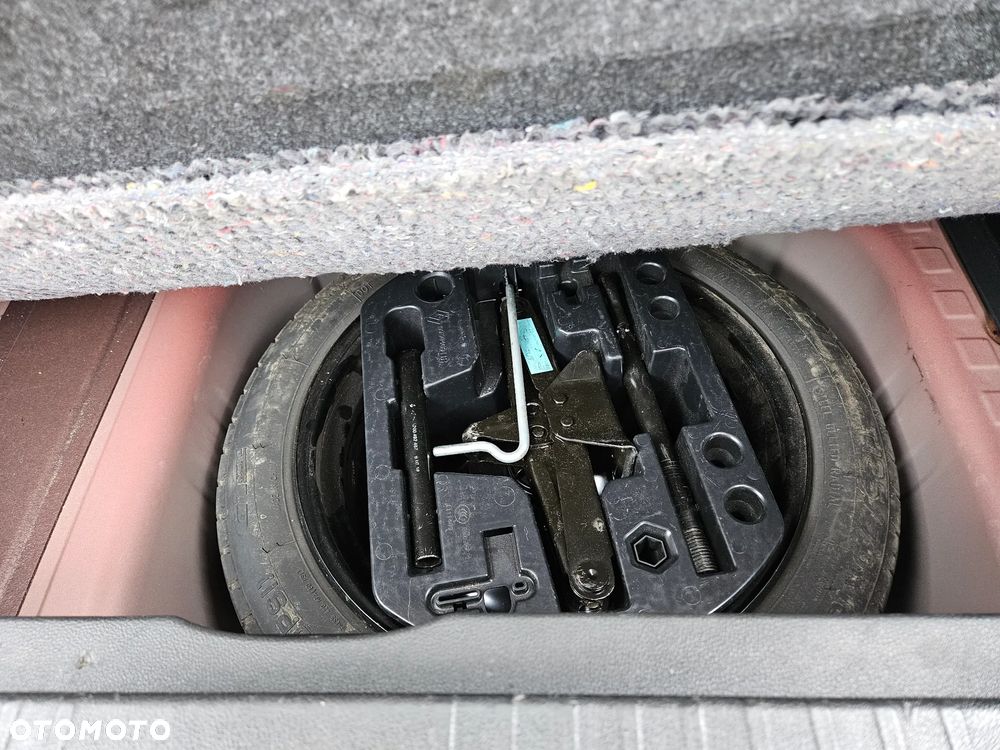 Renault Captur 1.5 dCi Energy Limited EDC - 11