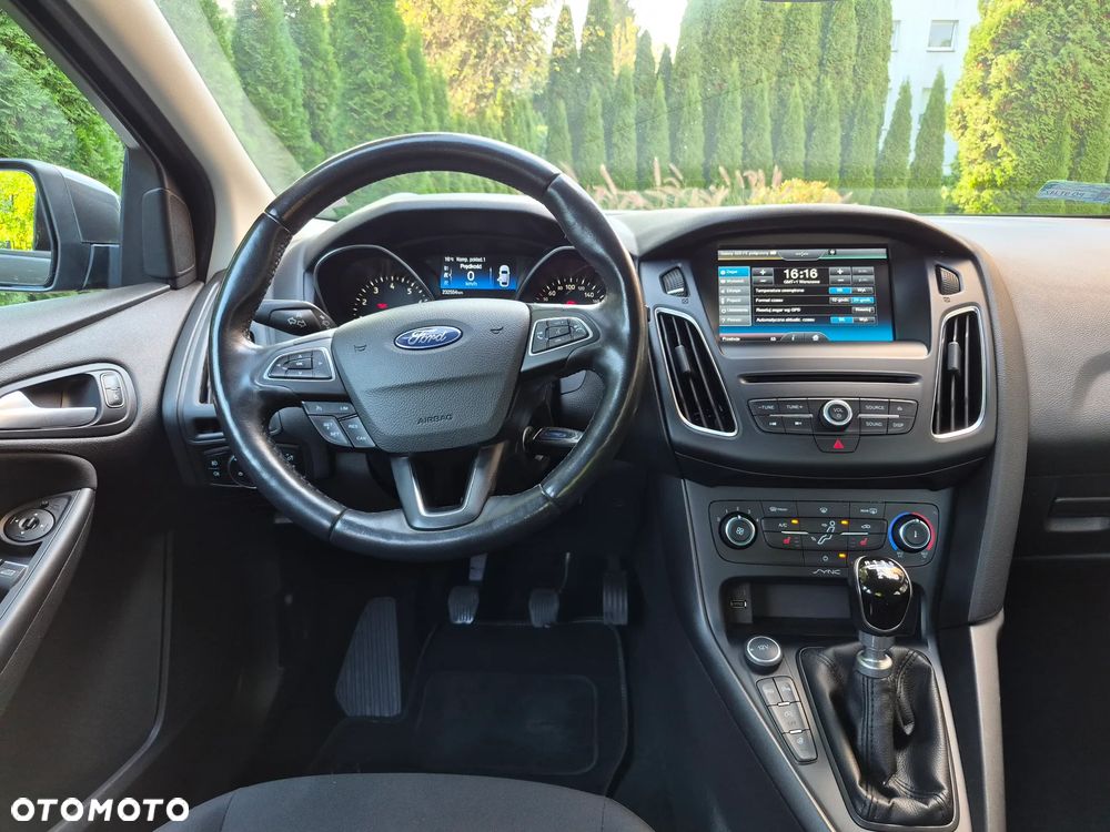 Ford Focus - 16