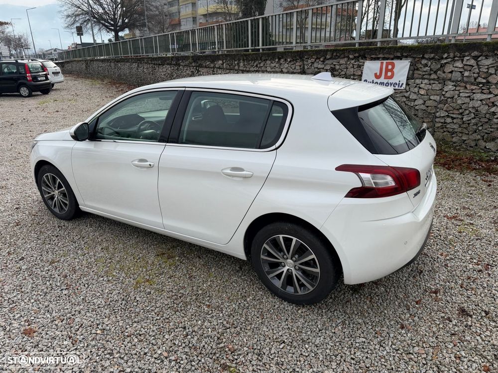 Peugeot 308 1.6 BlueHDi Allure - 4