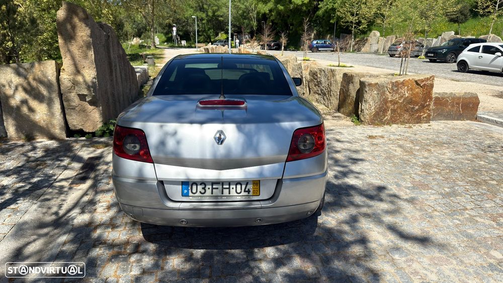 Renault Mégane CC ver-1-5-dci-privil-ge - 4