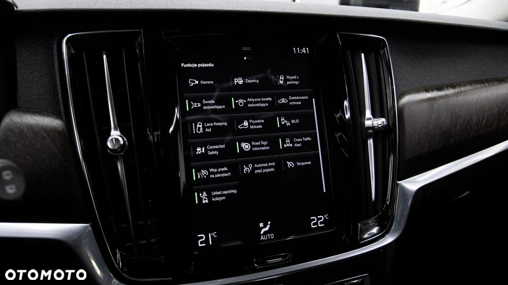 Volvo V90 Cross Country D4 SCR AWD Pro - 26