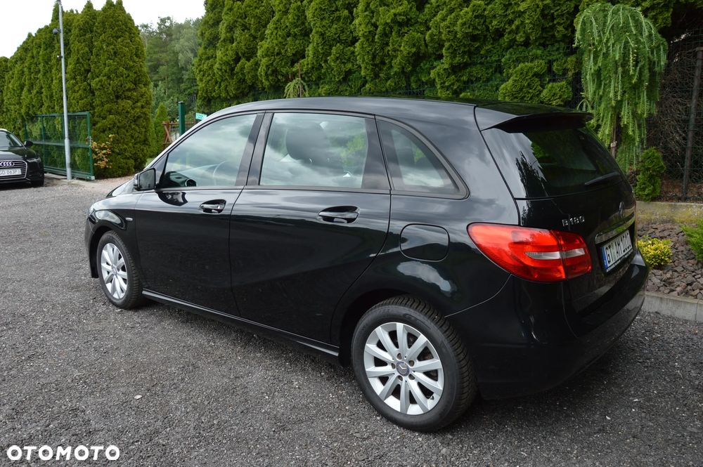 Mercedes-Benz Klasa B 180 CDI (BlueEFFICIENCY) - 22