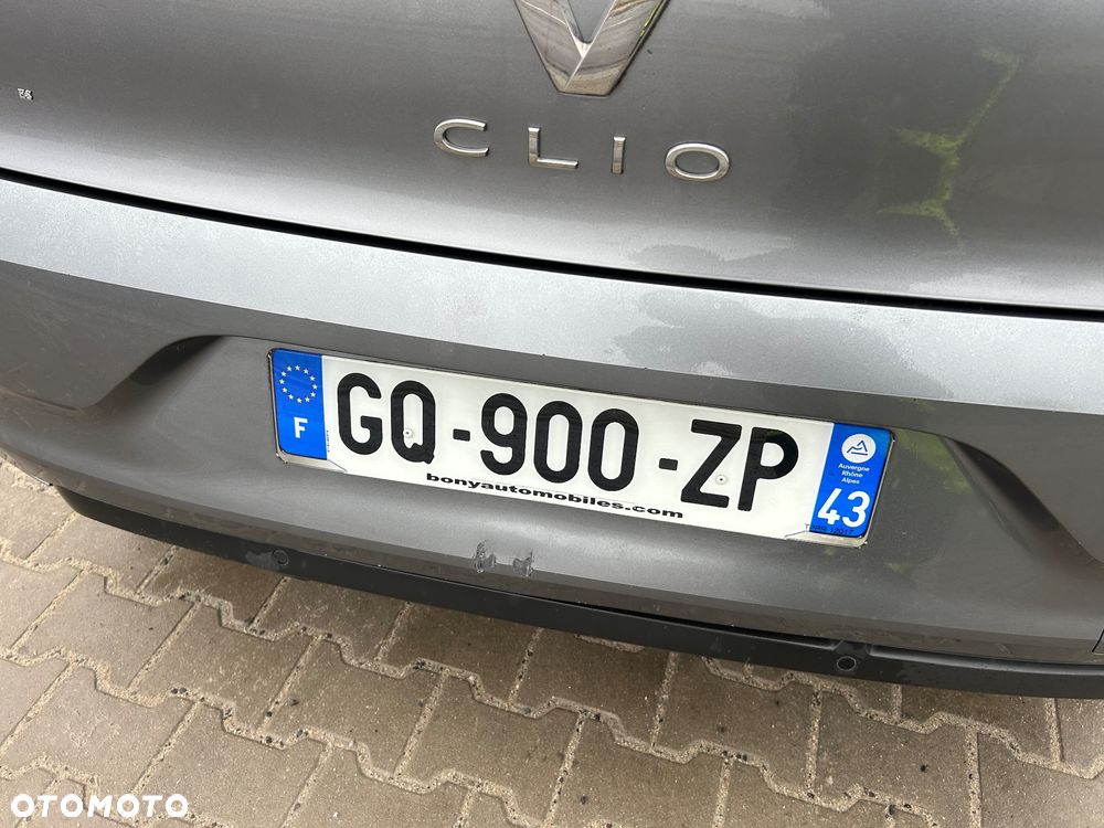Renault Clio - 27