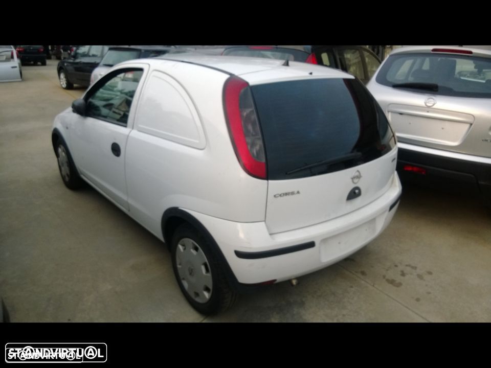 OpelCorsa 1.3 CDTI 2006 para peças - 2