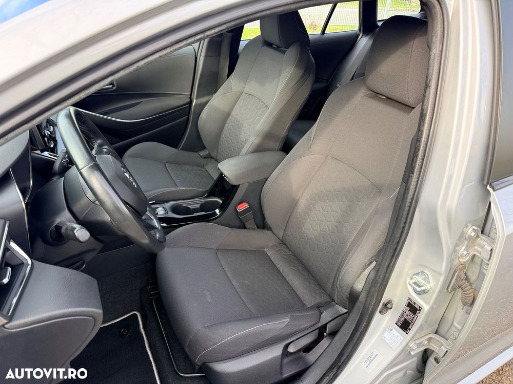 Toyota Corolla 1.8 HSD Dynamic - 14