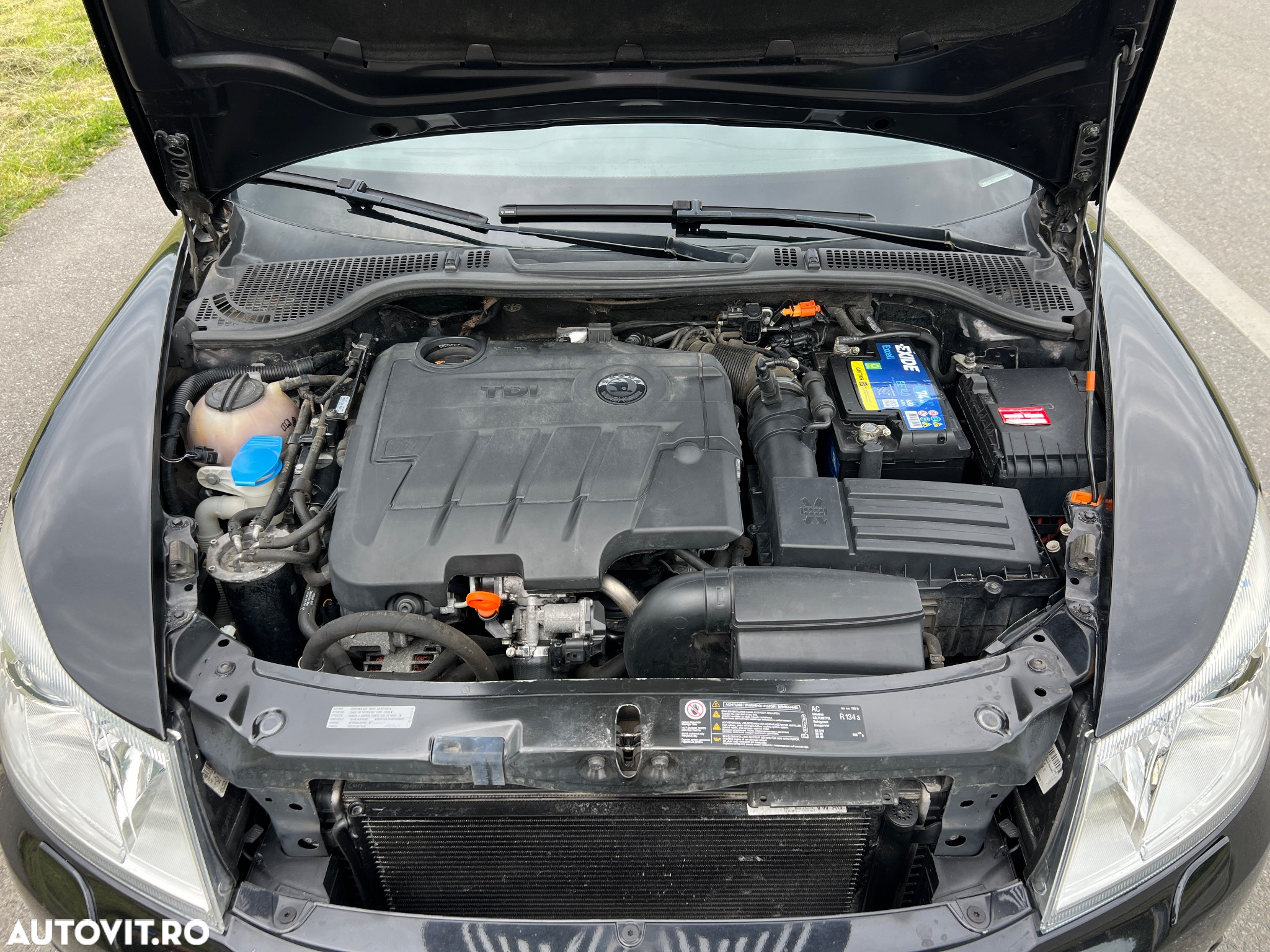 Skoda Octavia Combi 2.0 TDI RS - 13