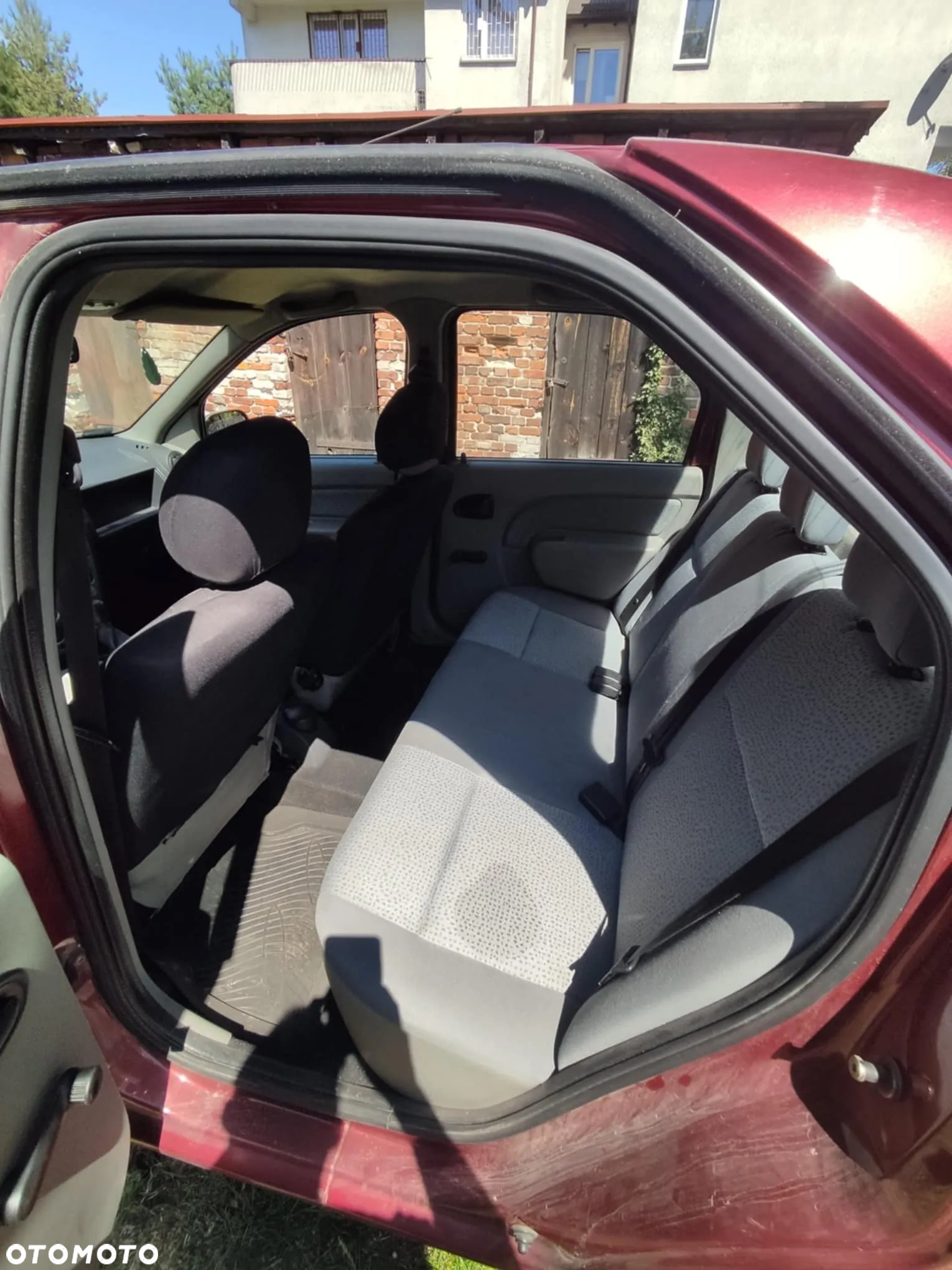 Dacia Logan 1.4 Ambiance - 6