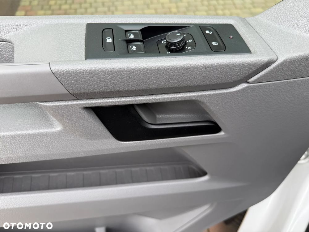 Volkswagen Transporter T6.1 L2H1Warsztat SORTIMO - 24