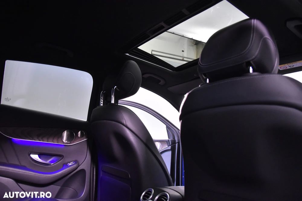 Mercedes-Benz GLC 300 e 4Matic 9G-TRONIC AMG Line - 25
