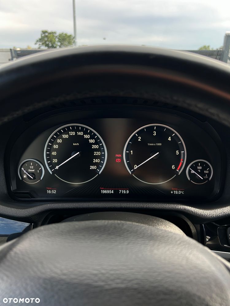 BMW X3 xDrive20d - 12