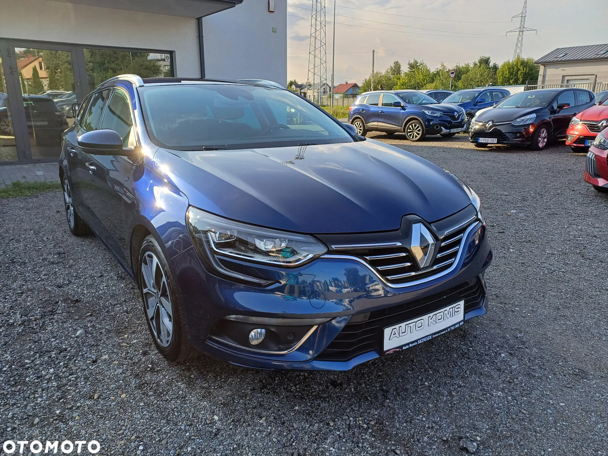 Renault Megane Grandtour ENERGY TCe 130 BOSE EDITION - 8